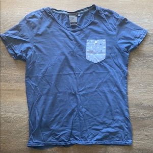 SOLD!! JC RAGS Mens T-shirt